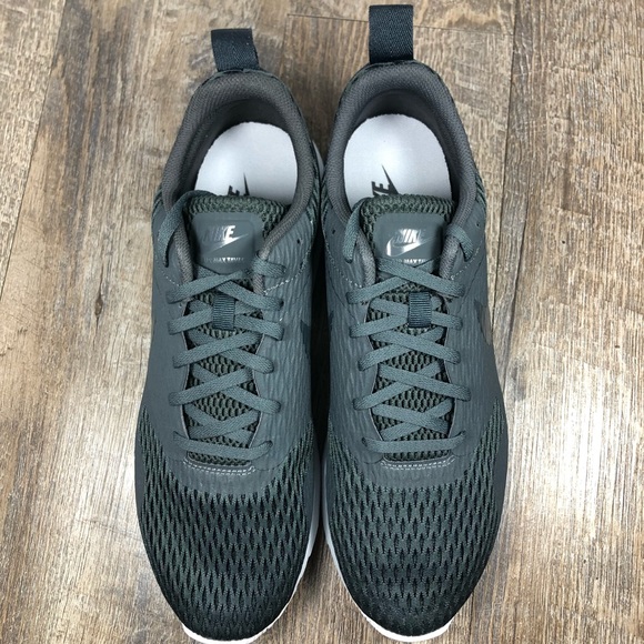 Nike Air Max Tavas SE men’s shoes size 11.5 - Picture 4 of 7